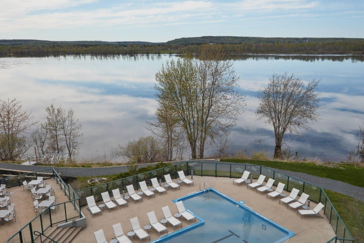 Standard Double room with river view