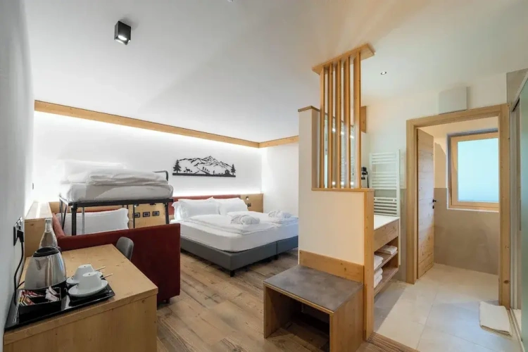 Superior Double room with balcony