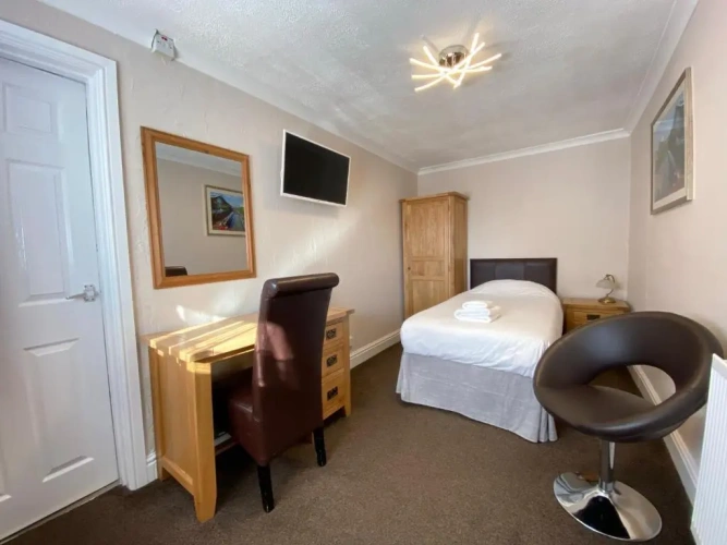 Standard Single room
