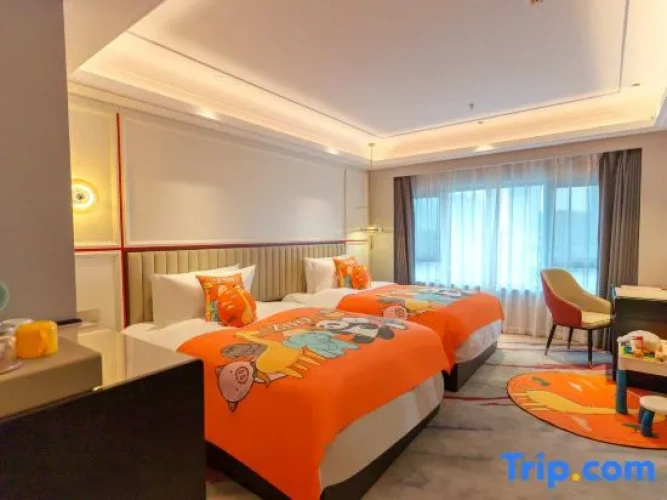 Standard Twin Family room