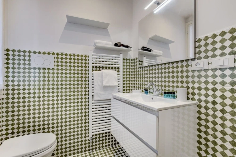 3 Bedrooms Apartment