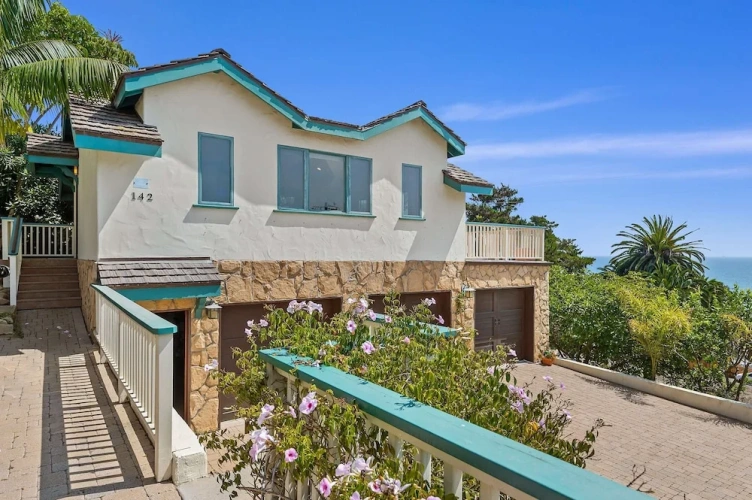 Double Suite with balcony and with ocean view