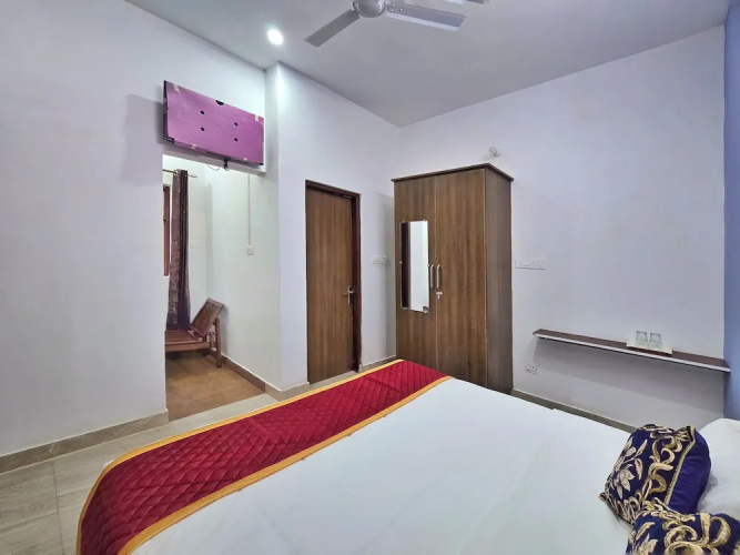 Dhauladhar Inn