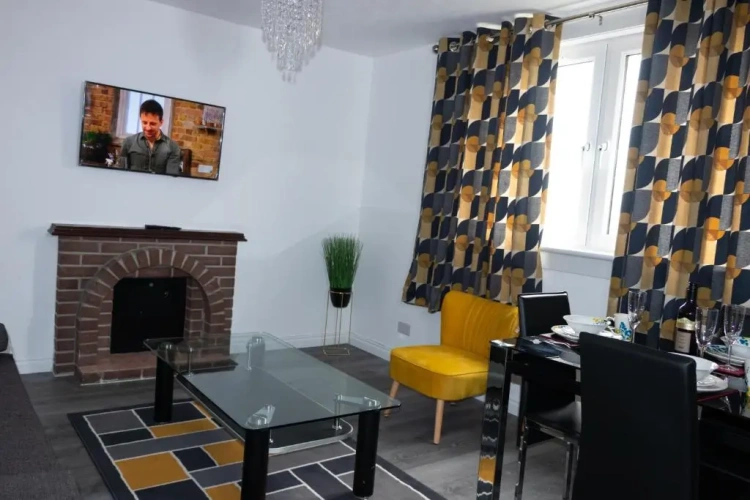 1 Bedroom Apartment