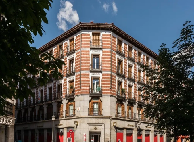 Superior Apartment