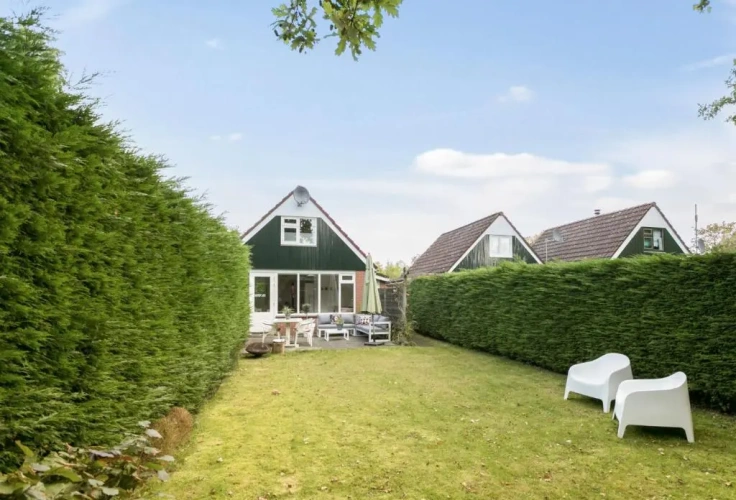 3 Bedrooms Cottage