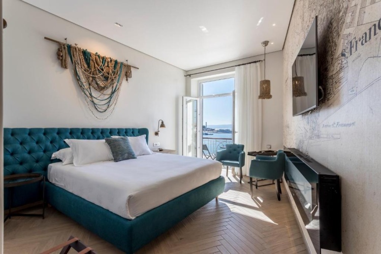 Deluxe Double room with balcony and with sea view