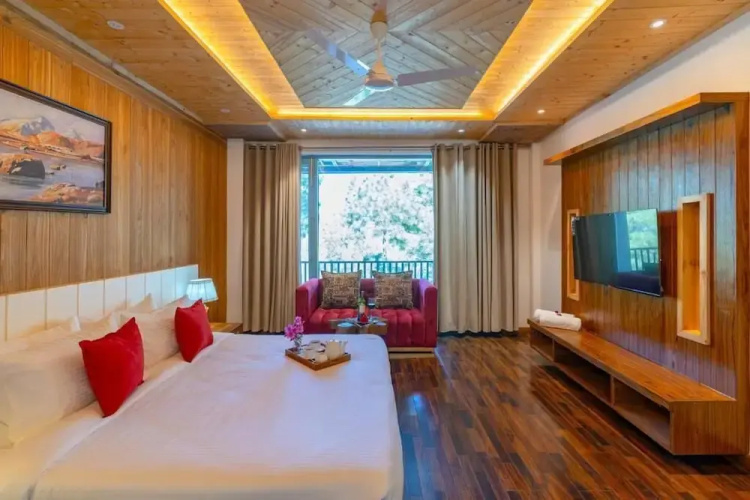 Royal grand Kashmir
