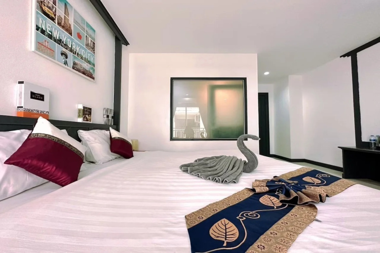 Hotel Baya Patong