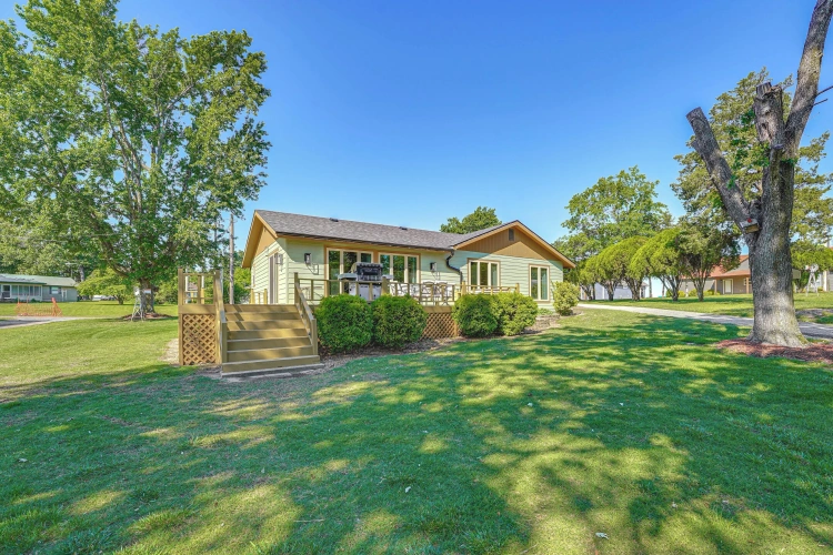 2 Bedrooms Cottage