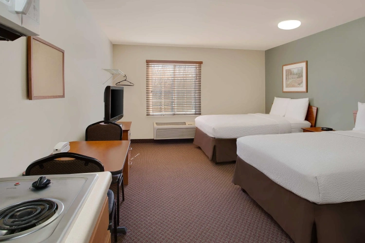 Quadruple Suite