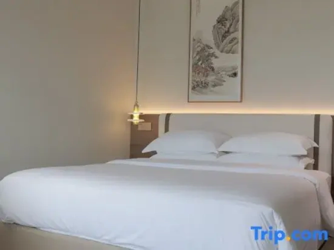 Deluxe Double Suite with river view