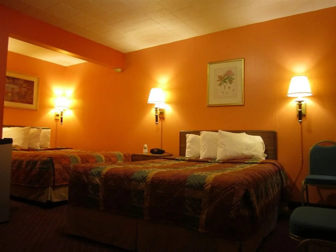 Scottish inns Niagara Falls