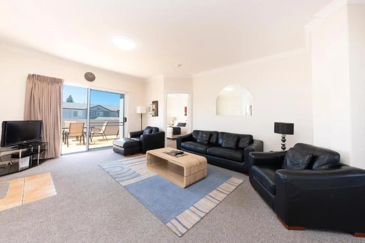 Twin Apartment with garden view