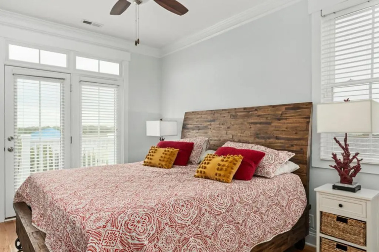 Coast is Clear by Oak Island Accommodations