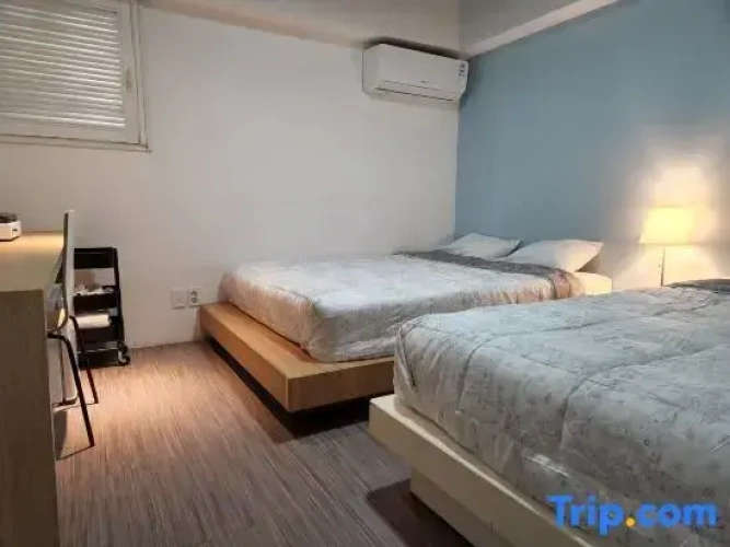 Deluxe Family room