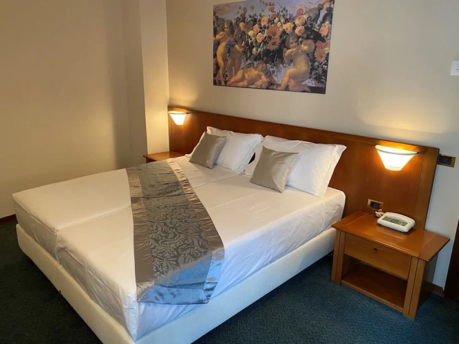 Classic Triple room