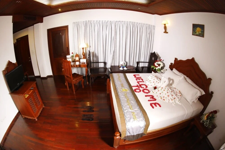 Deluxe room with balcony
