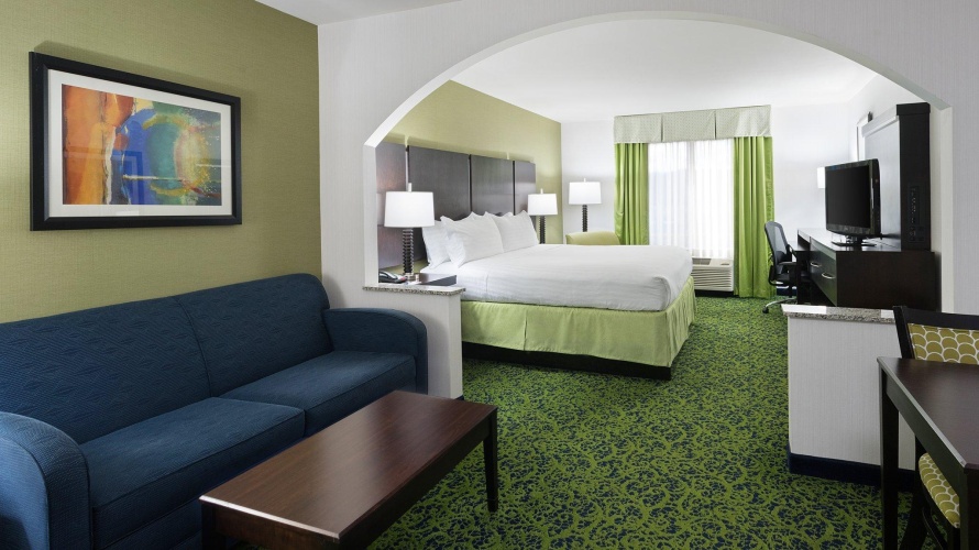 Quadruple Suite