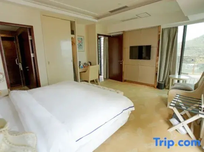 1 Bedroom Suite