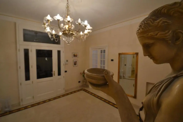 Deluxe Villa