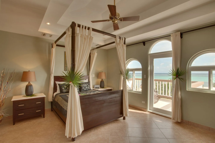Grand Caribe Belize