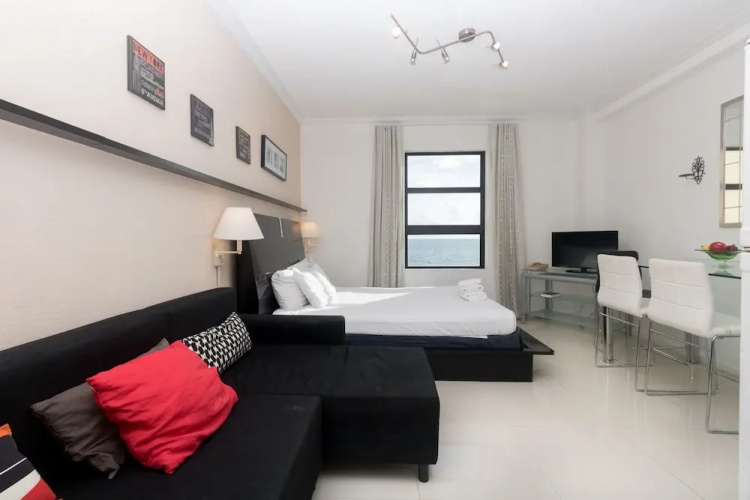 774 Ocean View Hollywood Beach