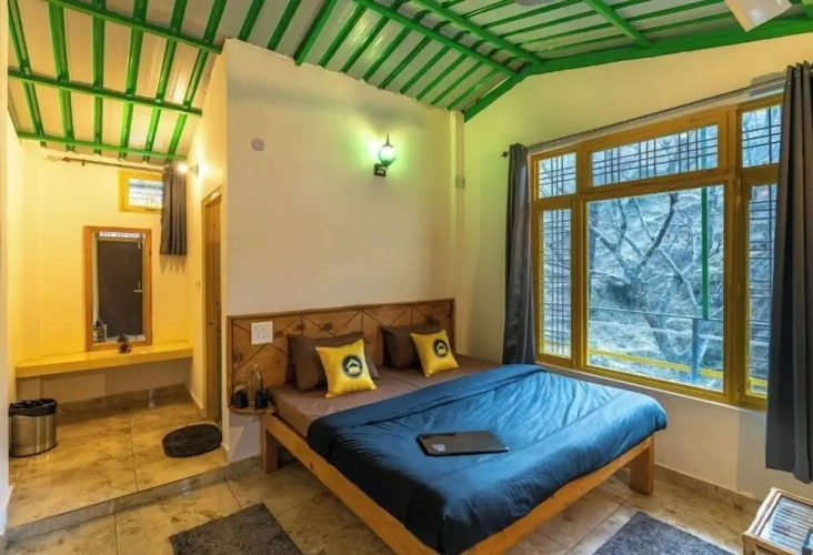Standard Double room with mountain view