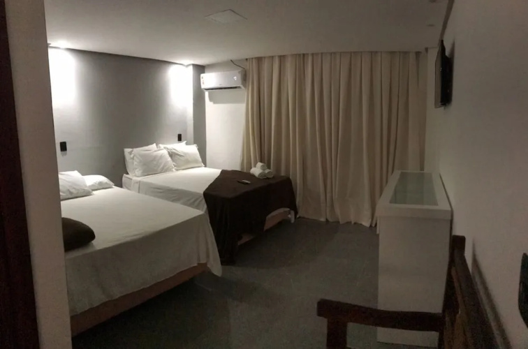 milos hotel icarai