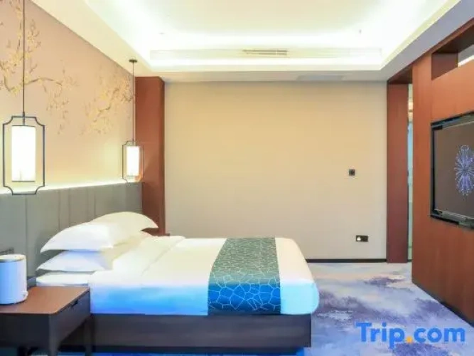 Deluxe Double Suite