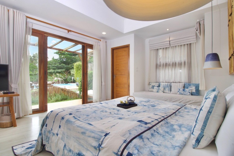 Villa beachfront