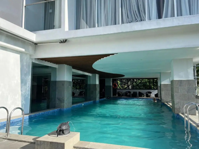 Rogers Hotel Manado