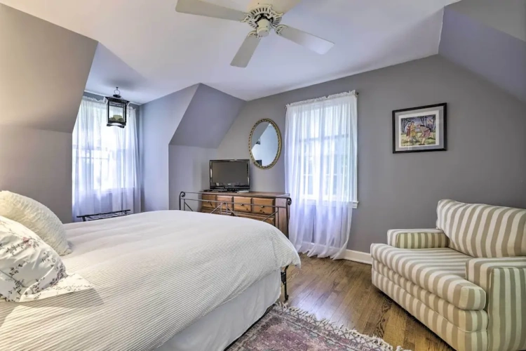 2 Bedrooms Cottage