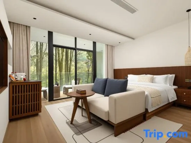 2 Bedrooms Luxury Suite