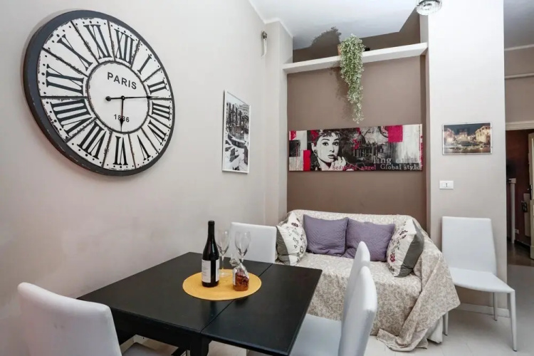 American Uni 2Br Lovely Apt