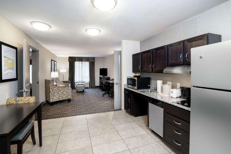 Double Suite