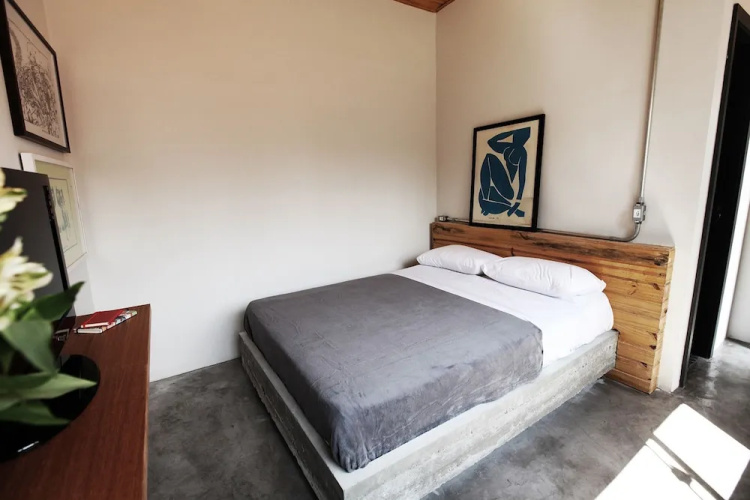 SP011 Hostel