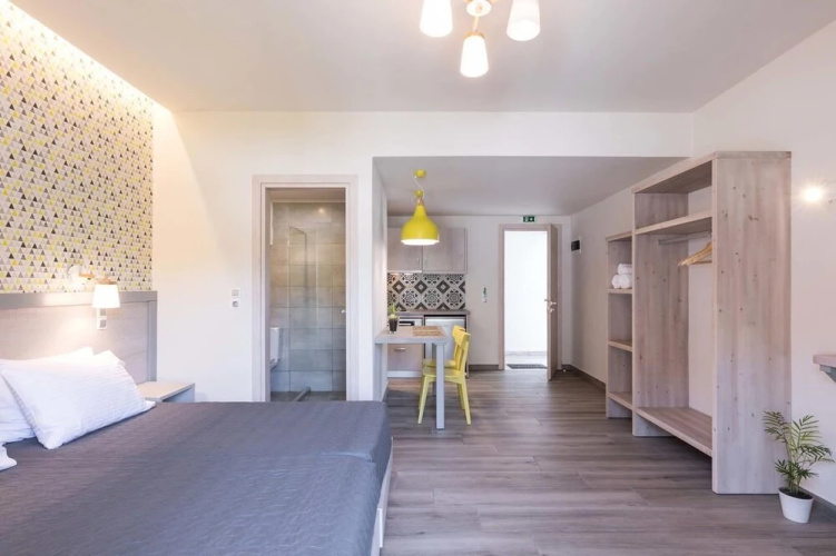 Ipsos Studios & Apartments