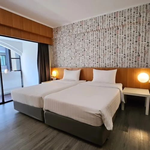 Superior Twin room with balcony