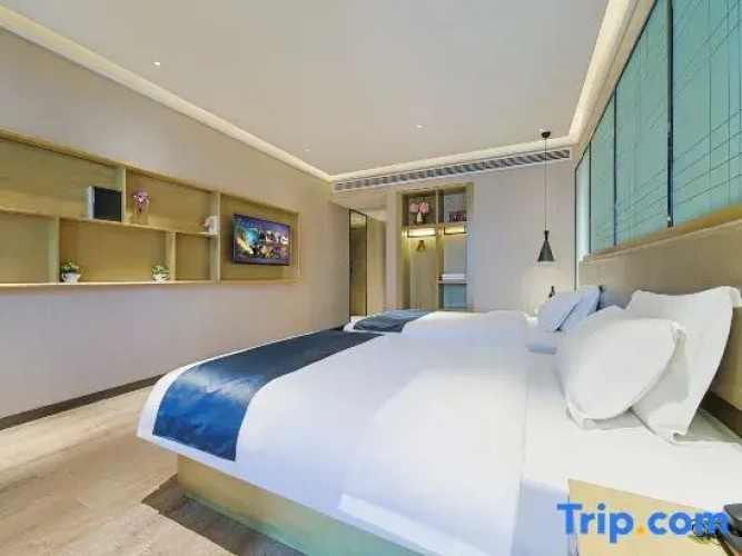 Standard Twin Attic room