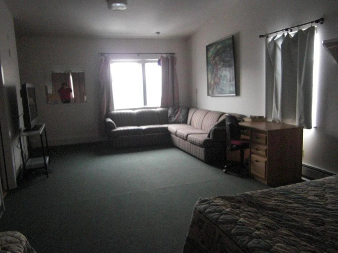 Borealis Inn