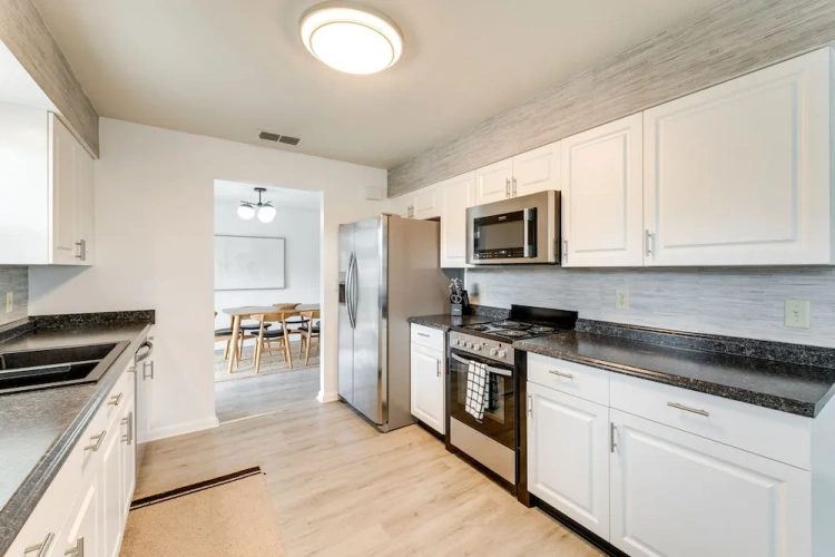 3 Bedrooms Cottage