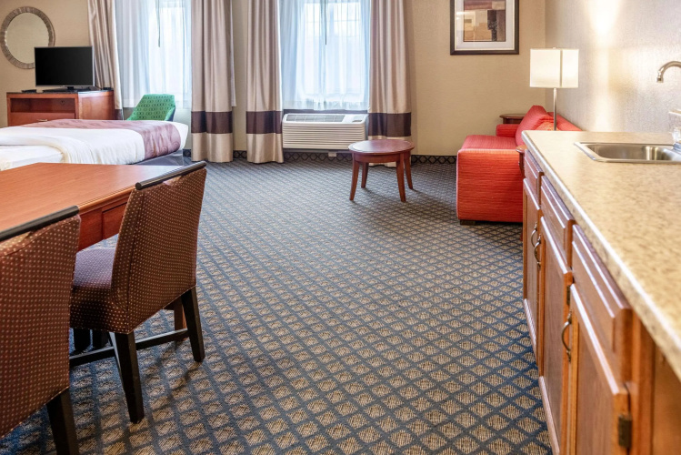 Quality Inn & Suites Seville