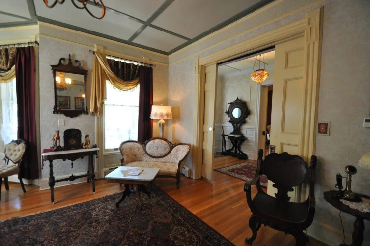 The Wallingford Victorian Inn