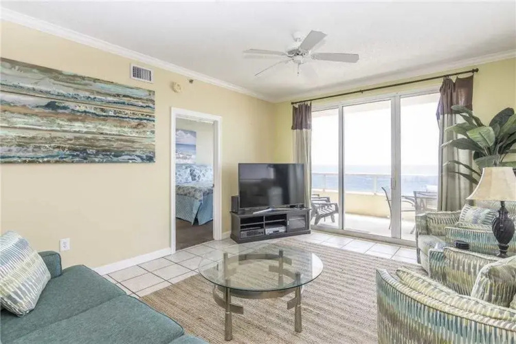 The Enclave 907 - 3 Br condo by RedAwning