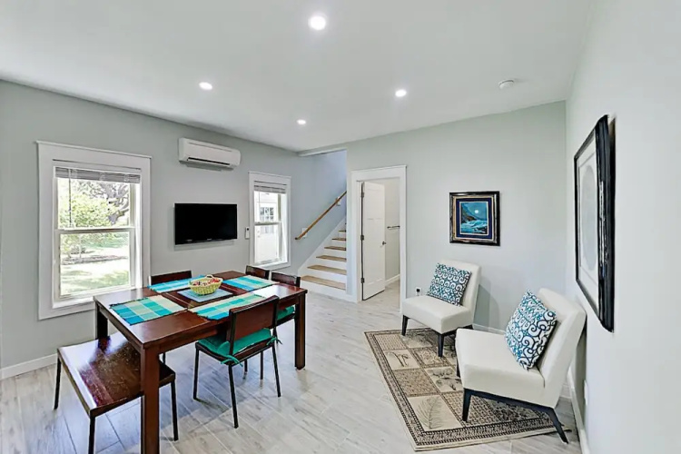 1123bece 2 Bedroom Apts