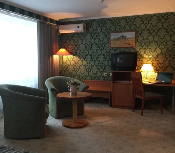 Junior Suite