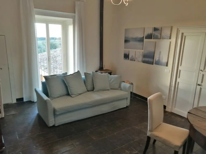 6 Bedrooms Cottage