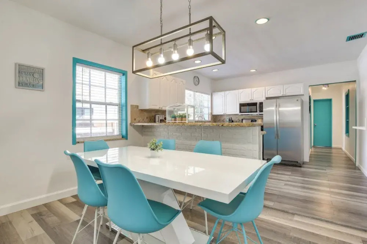Hollywood Cottage: 2 Mi to Hollywood Beach!