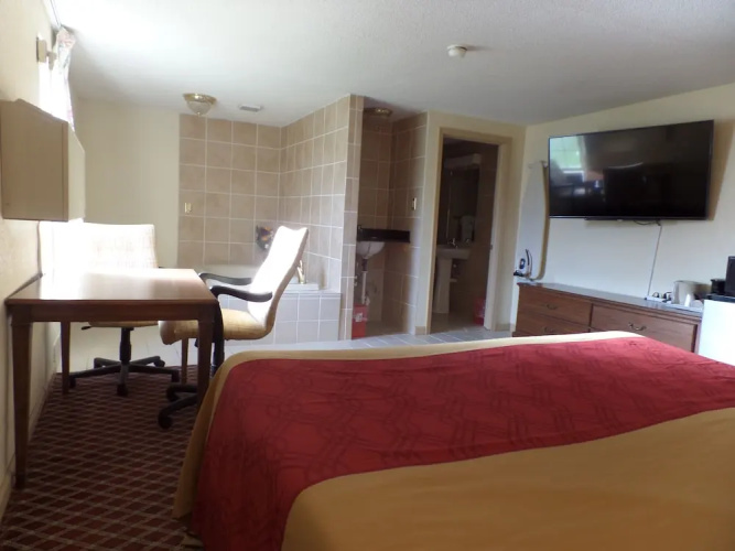 BayFront Inn